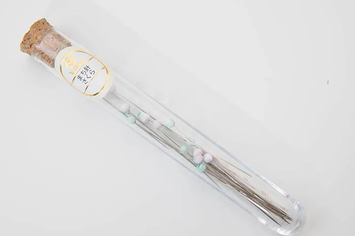Tulipチューリップ 　まち針　さくら